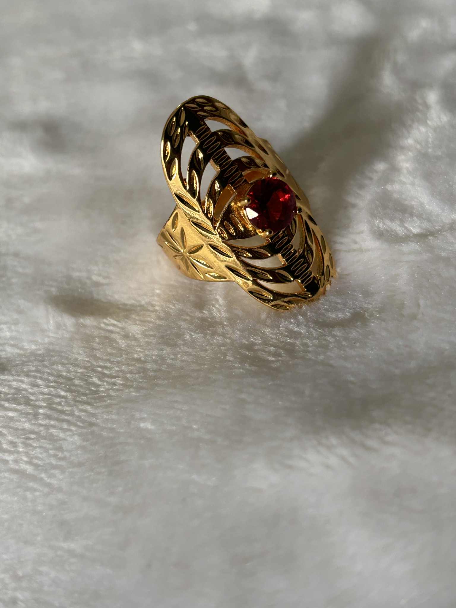 Bague diamant rouge N6