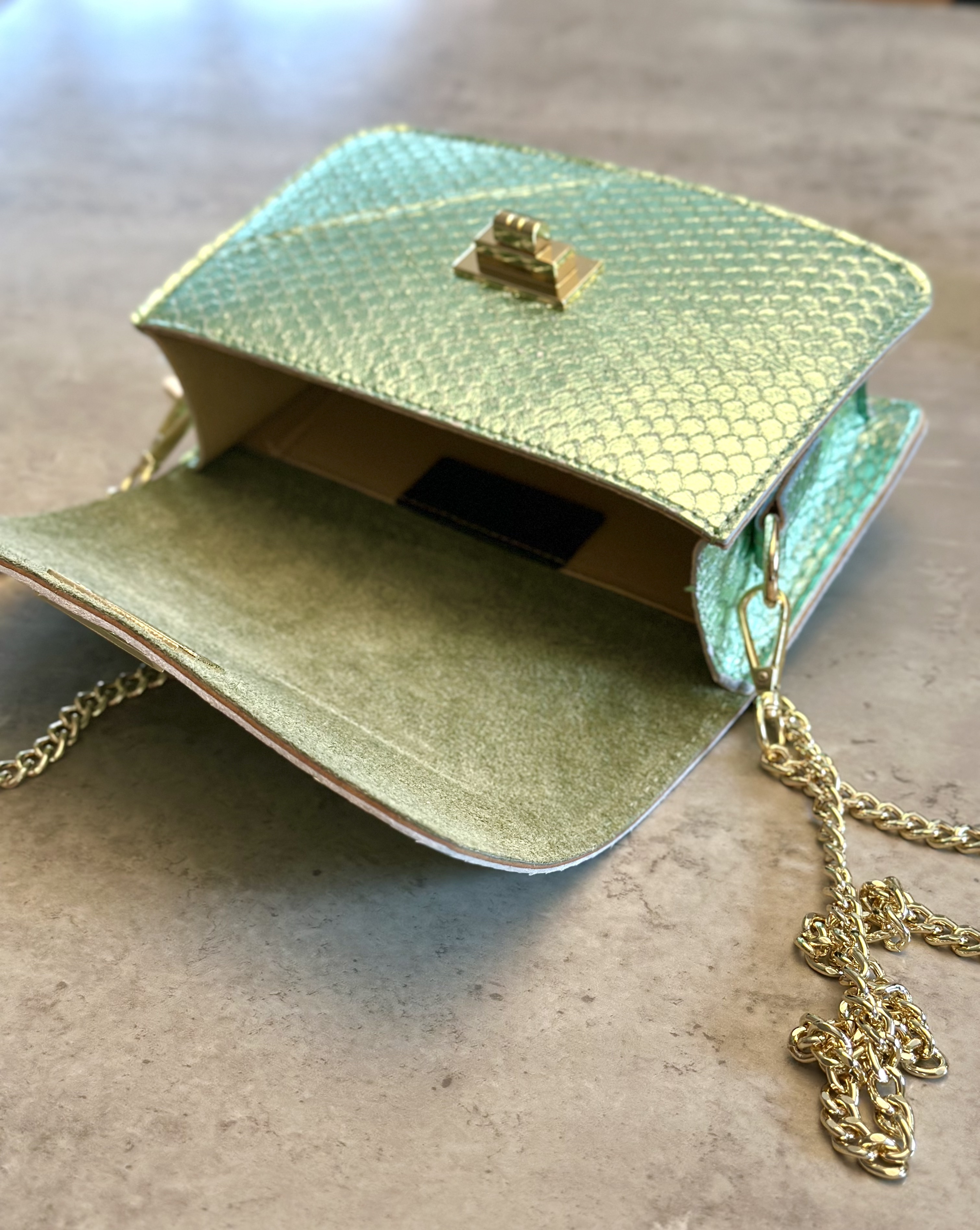 Sac Light Mint