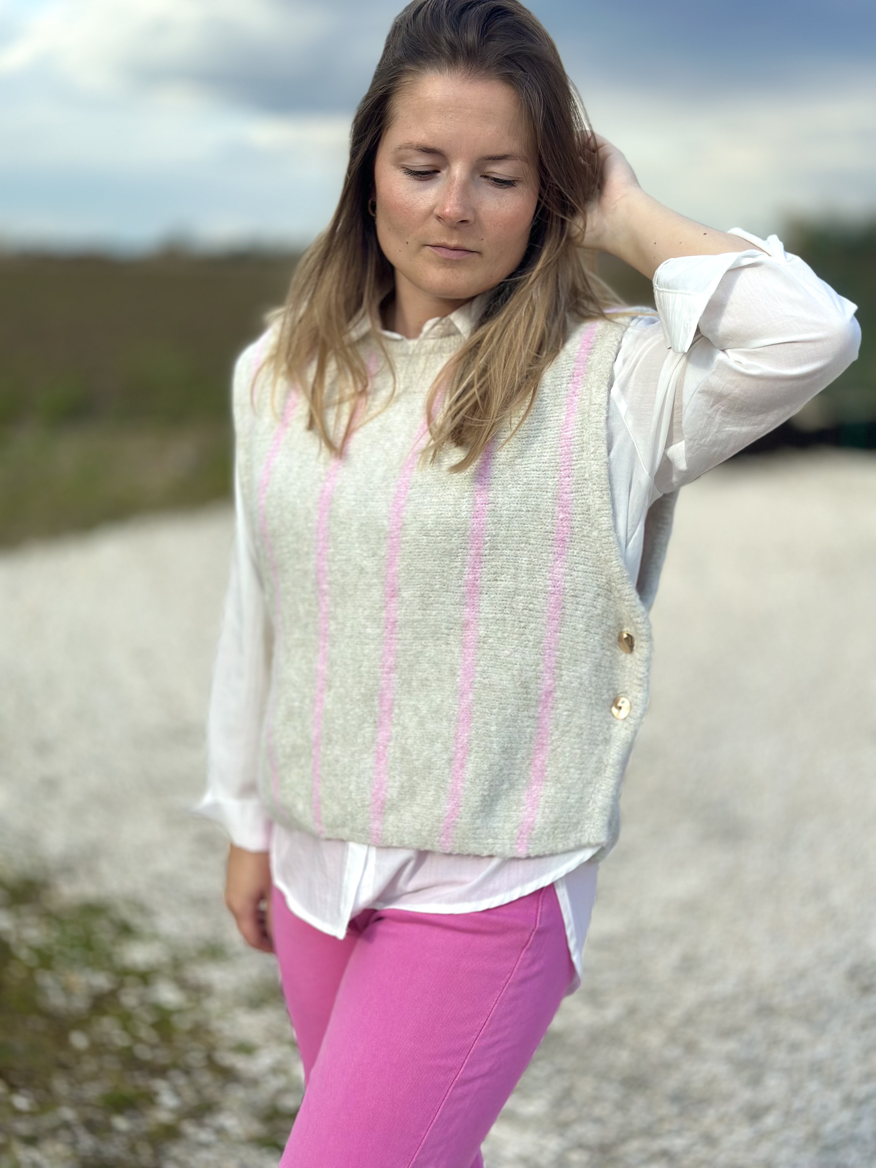 Pull sans manches à rayures