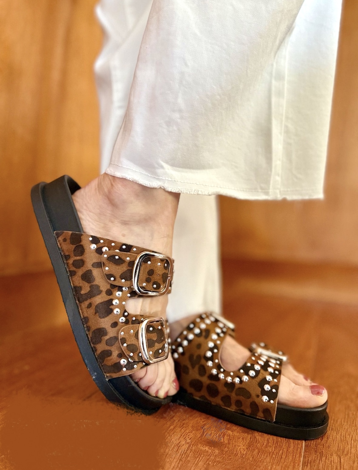 Sandales à motifs léopard