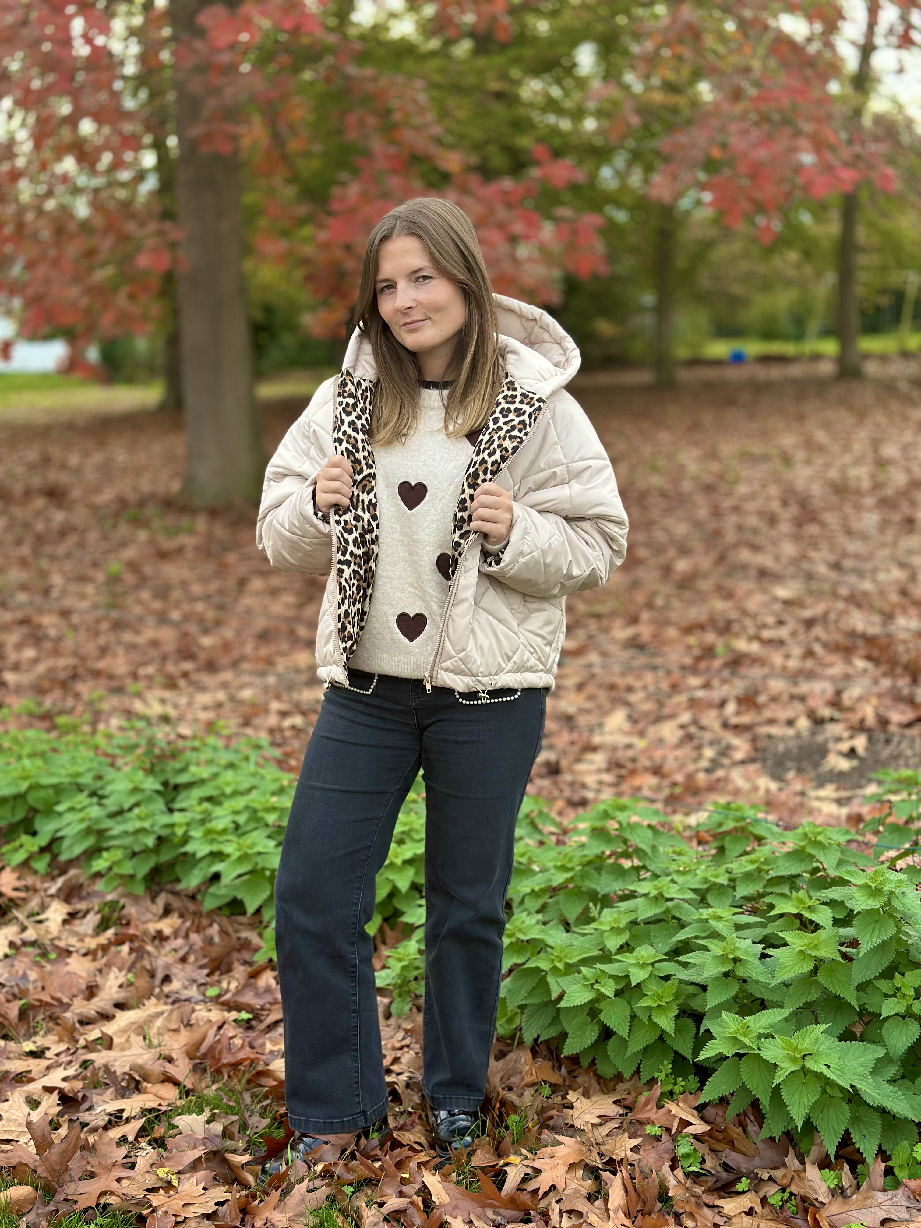 Veste matelassée beige à motifs léopard