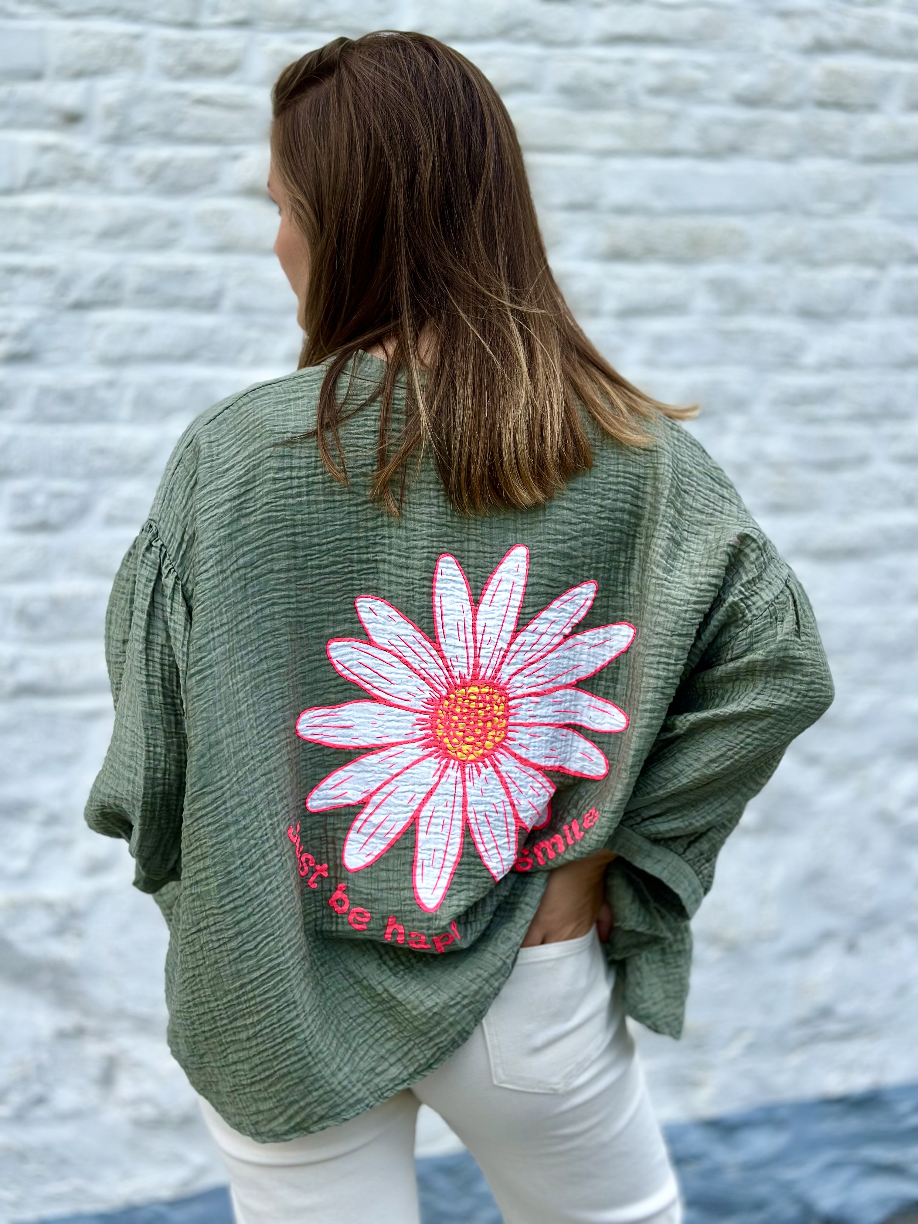 Chemise verte à motif marguerite, APRIL