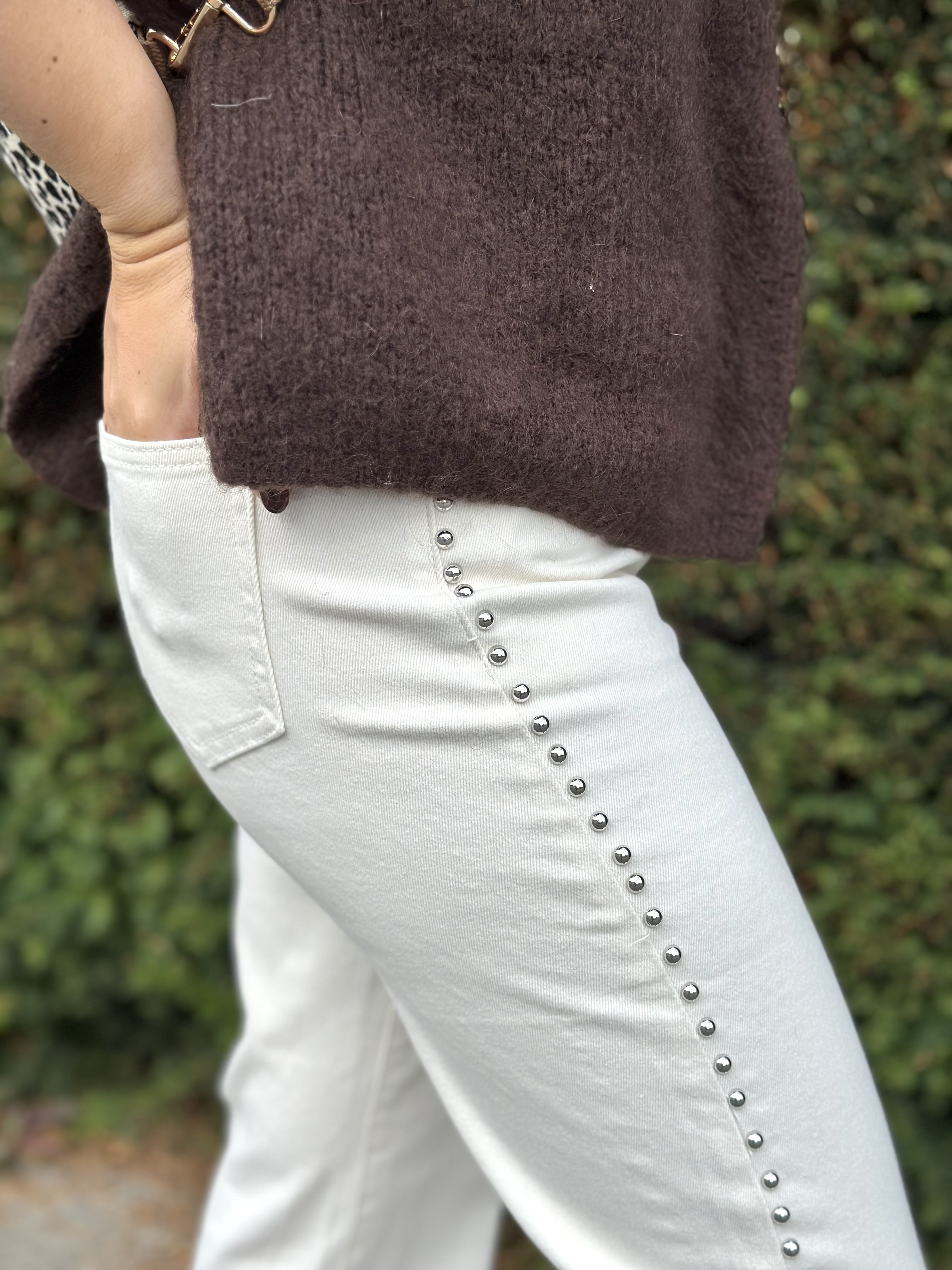 Jean blanc à rivets, Folyrose