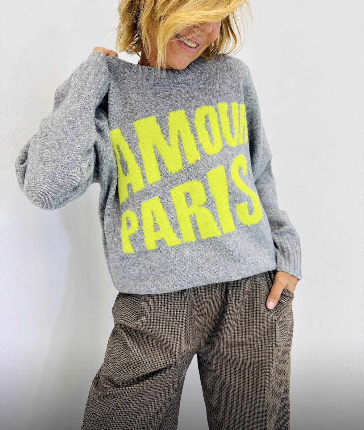 Pull 'Amour Paris' gris