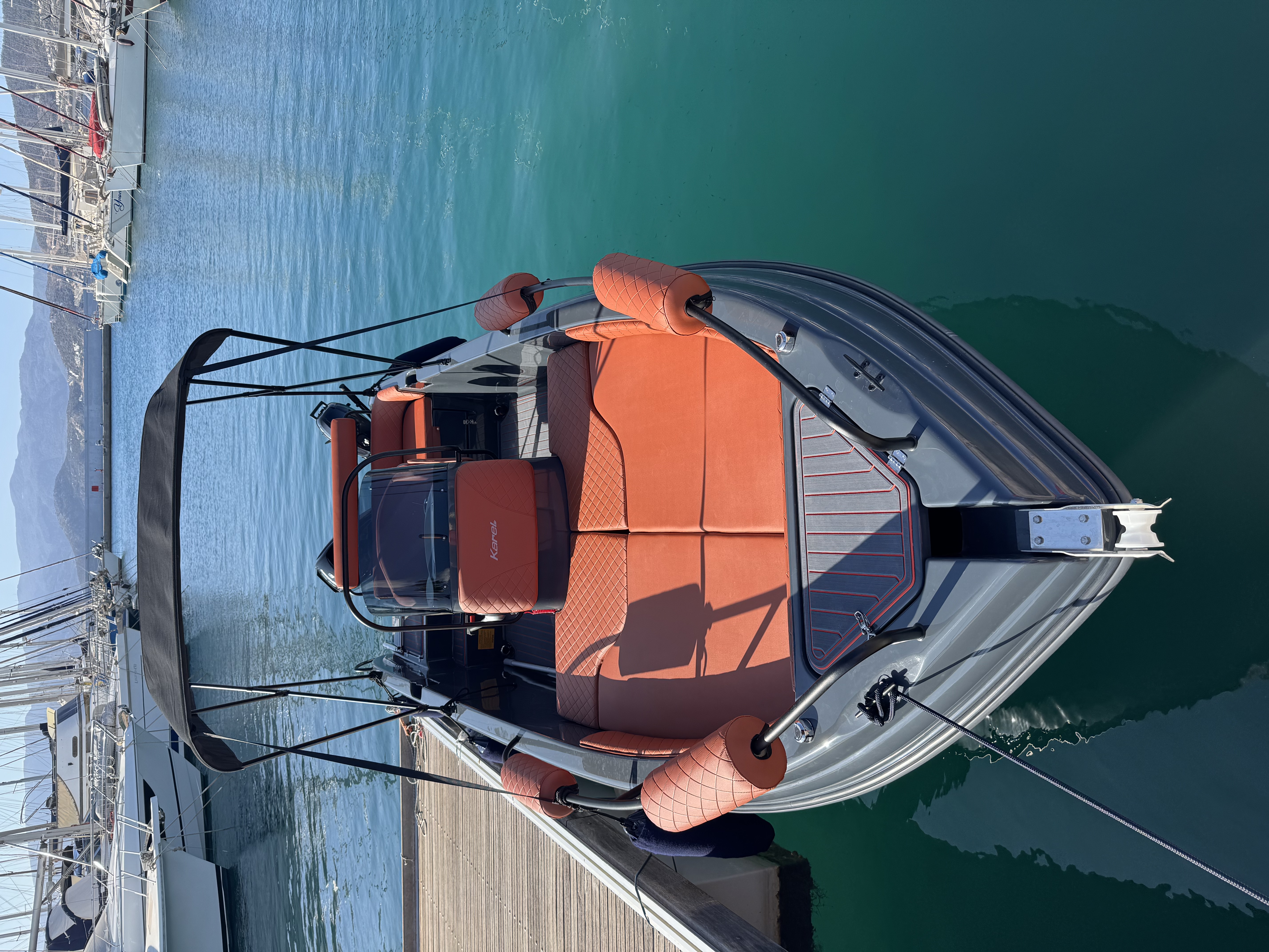 Karel Ithaca 550 | Endeavour