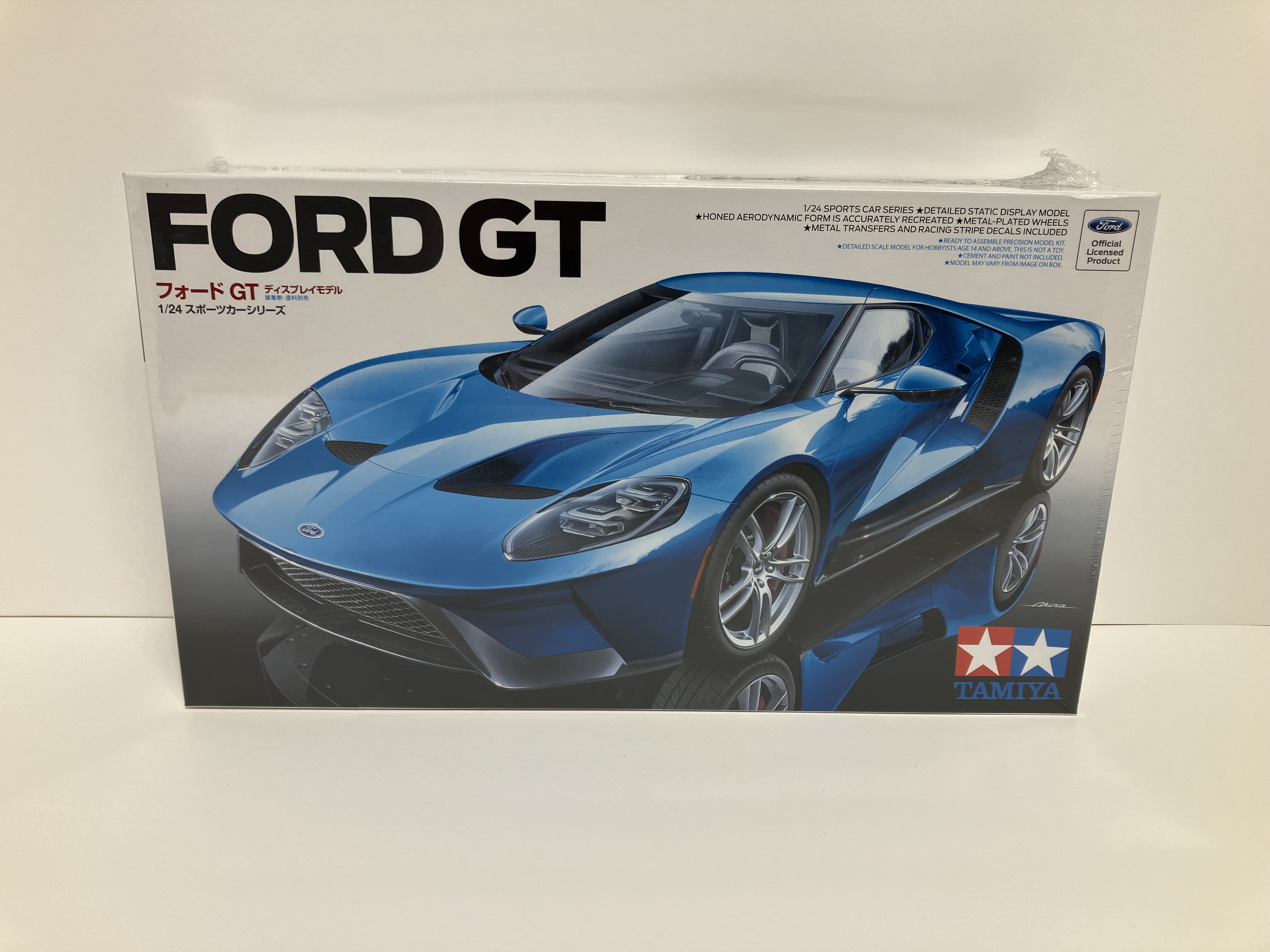 Tamiya Ford GT Model Kit