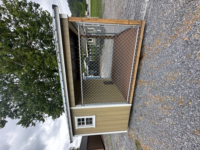 8x12 Dog Kennel