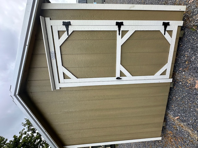 8x12 Dog Kennel