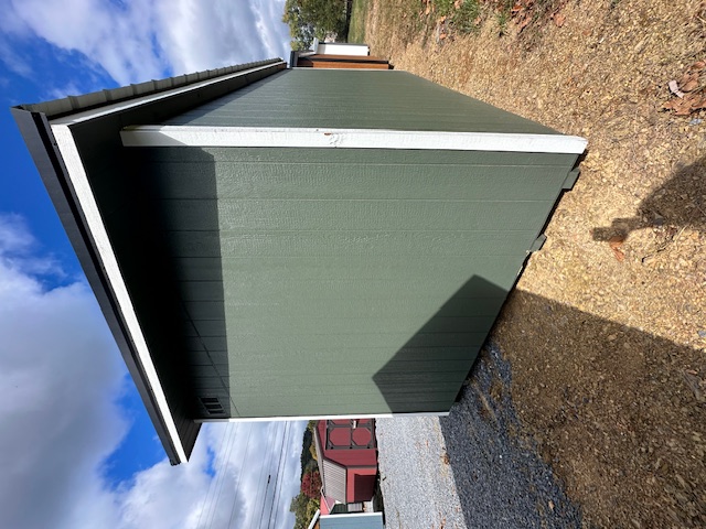 10 x 16 Studio Deluxe