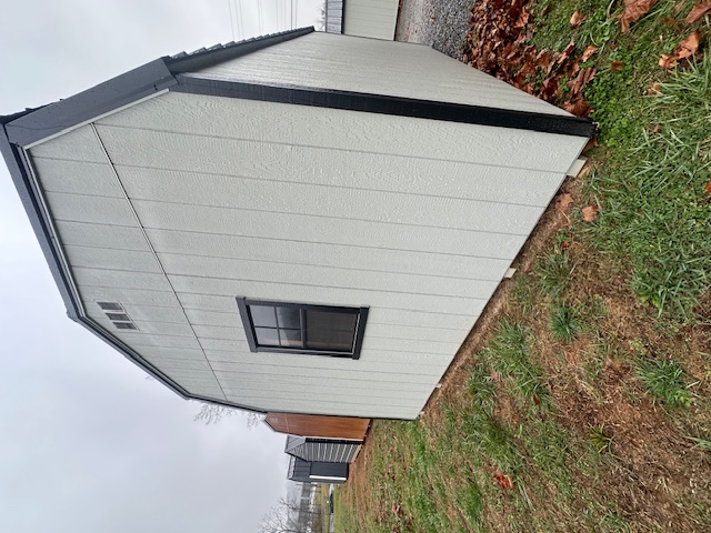12 x 16 High Wall Barn w/Wrap Around Loft
