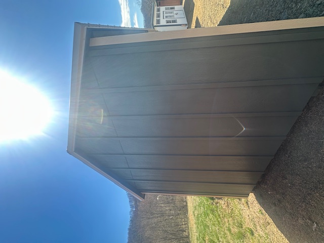 10 x 16 Cottage w/Dormer