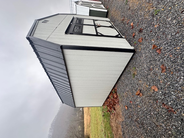 12 x 16 High Wall Barn w/Wrap Around Loft