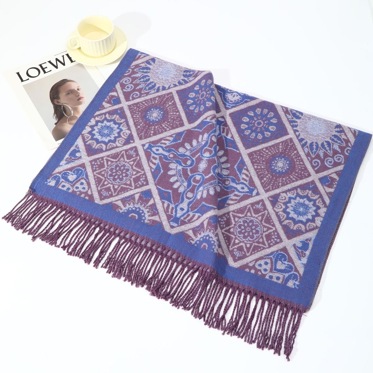 Elegant Bohemian Sunflower Wool mix Scarf in Lilac