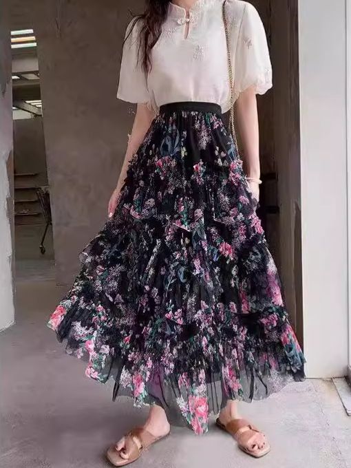 Elegant Layered Pink Tulle Maxi Skirt in Black