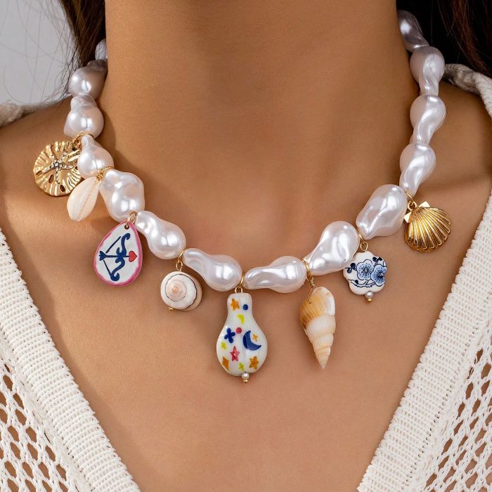 Seashell Charm Pearl Necklace