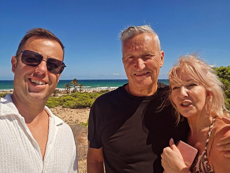 How to move to Costa Blanca