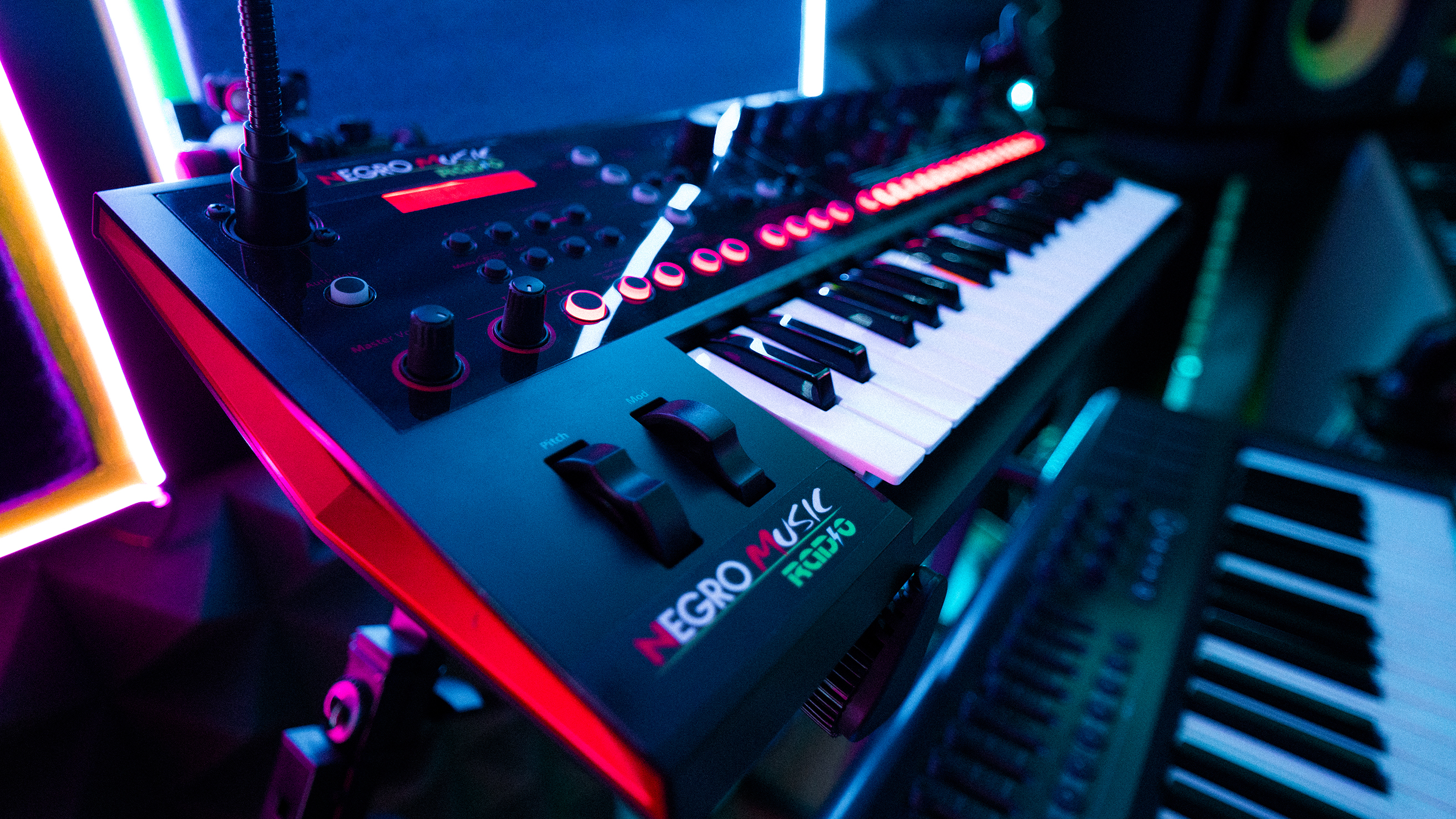 Beats a pedido. Producción de instrumentales originales.