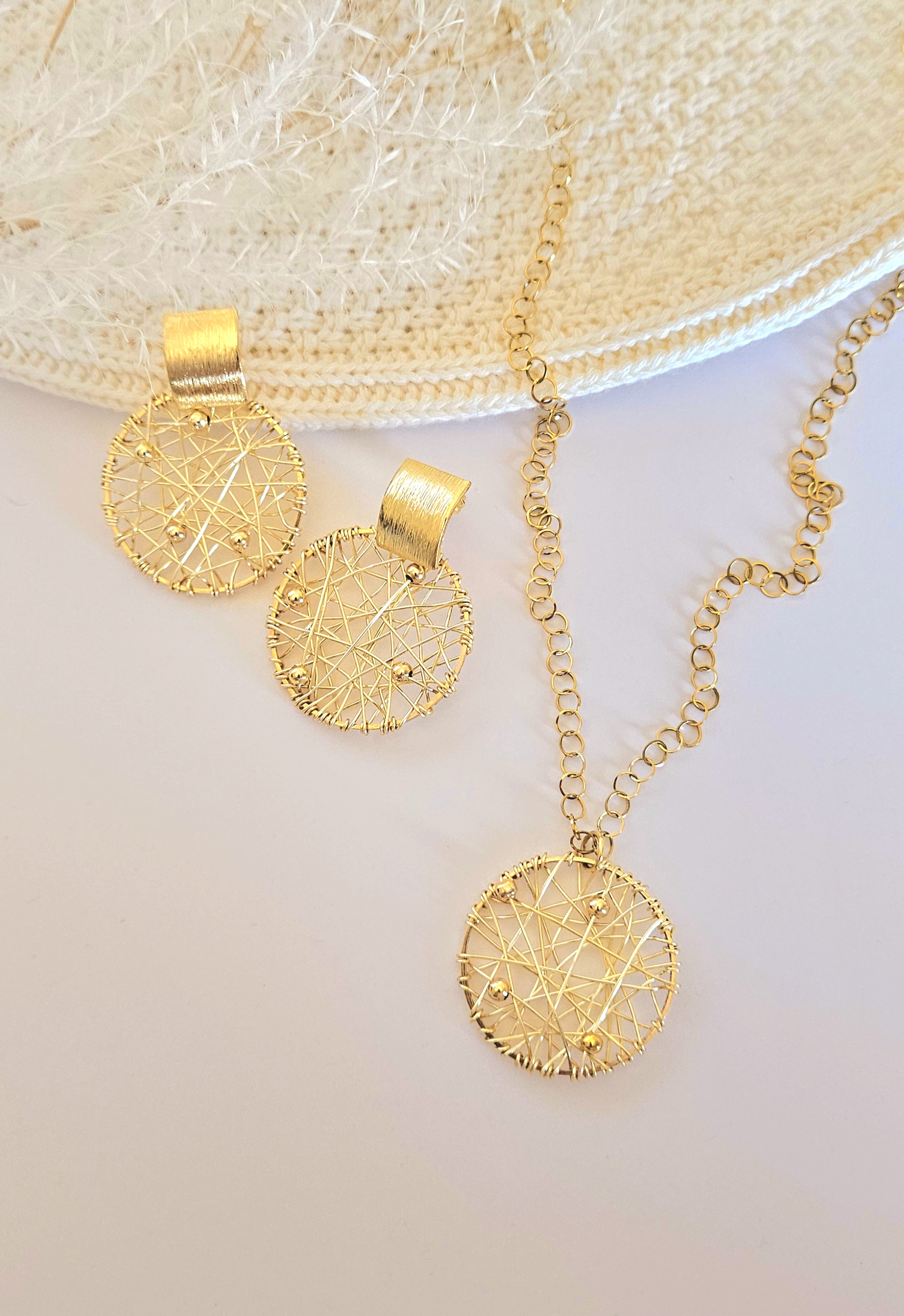 Mandala Wire-Wrapped Chain