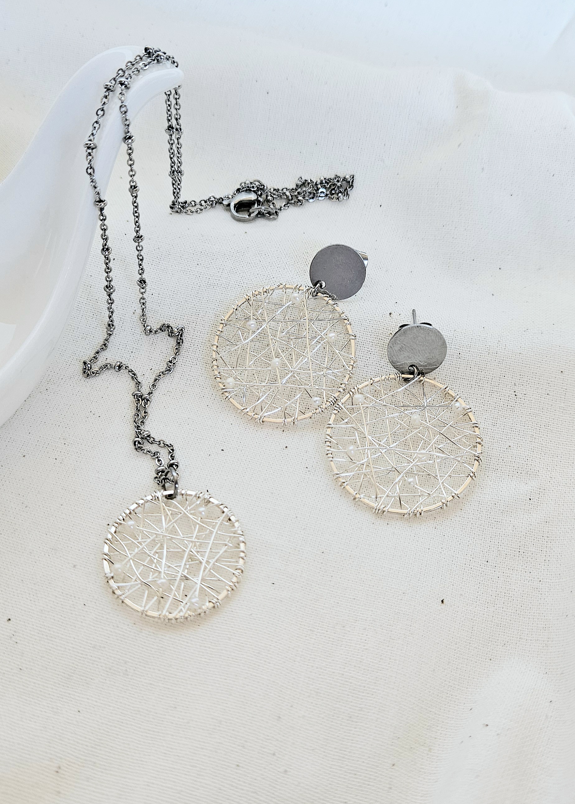 Mandala Wire-Wrapped Chain