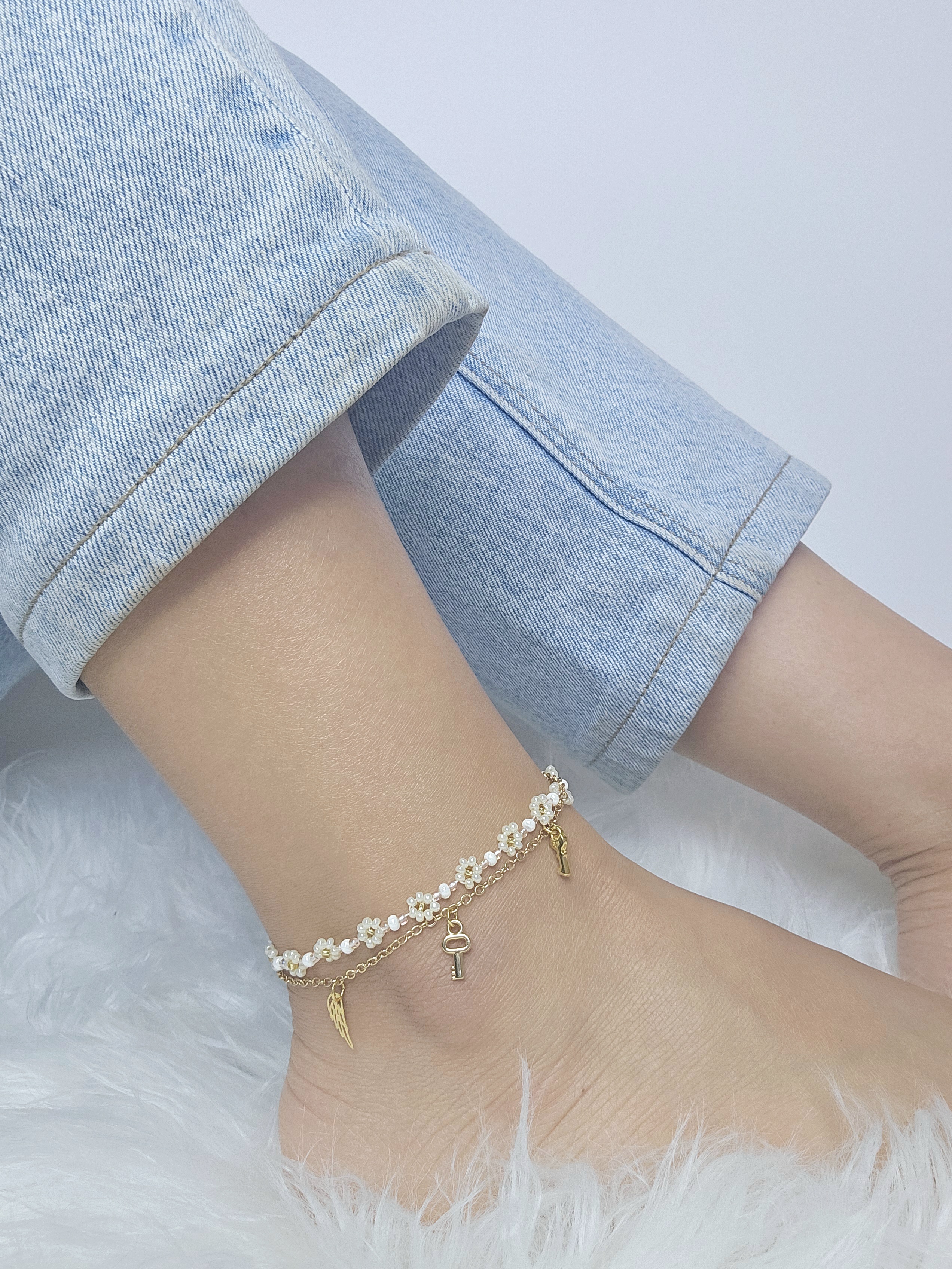 Stacked Anklets Flowers Duo