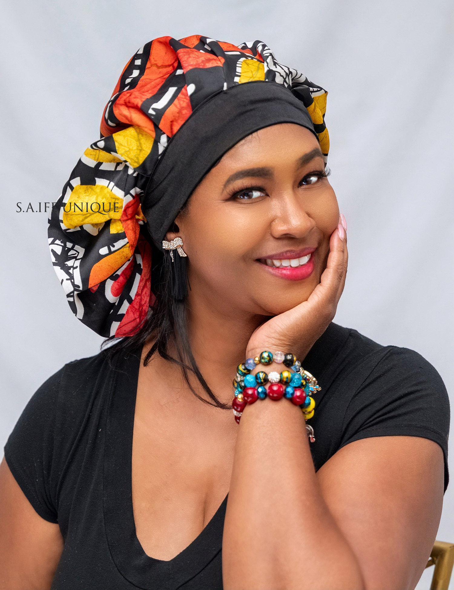 Multicolor Lycra Bonnet