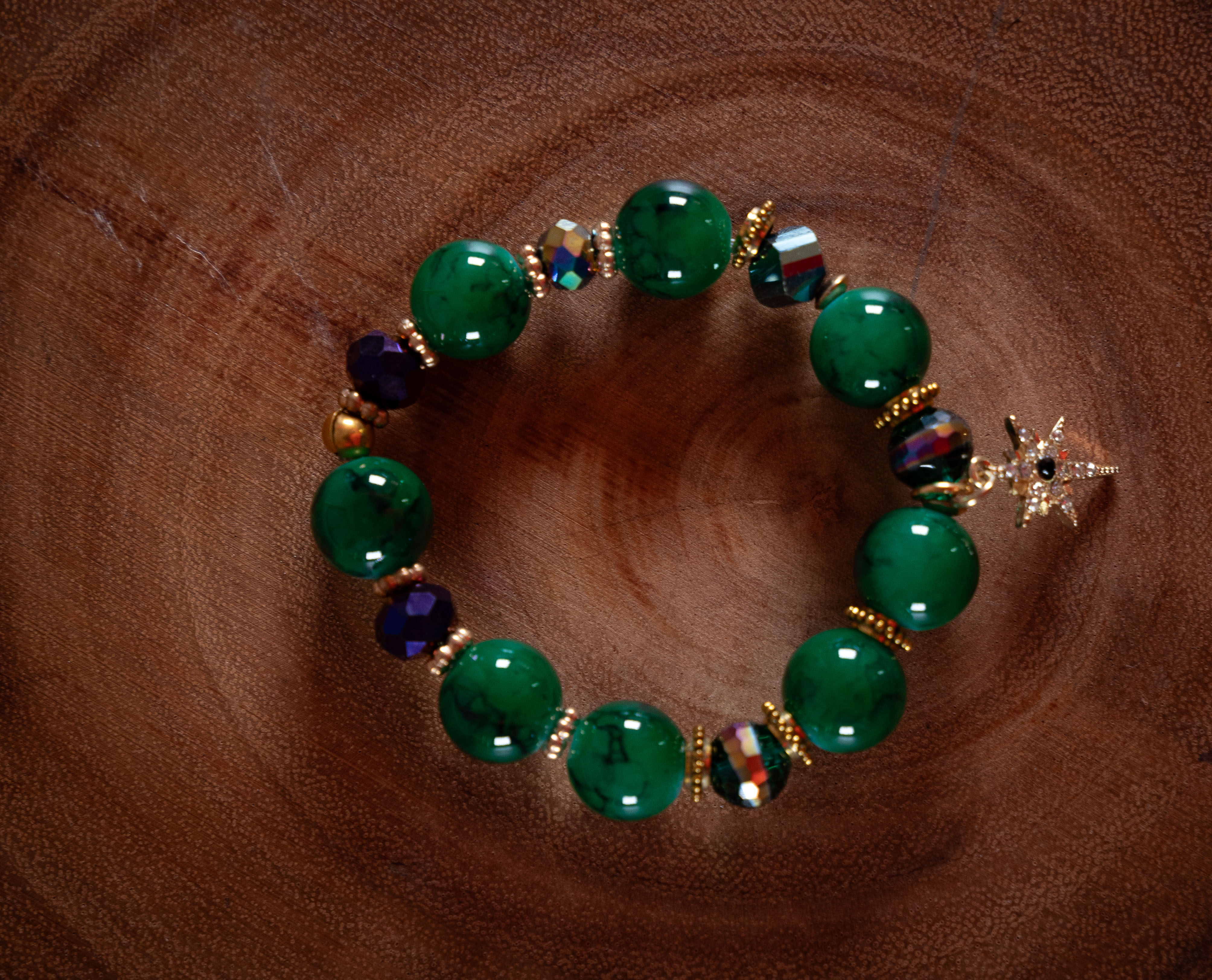 Emerald Green Bead Bracelet with Star Charm
