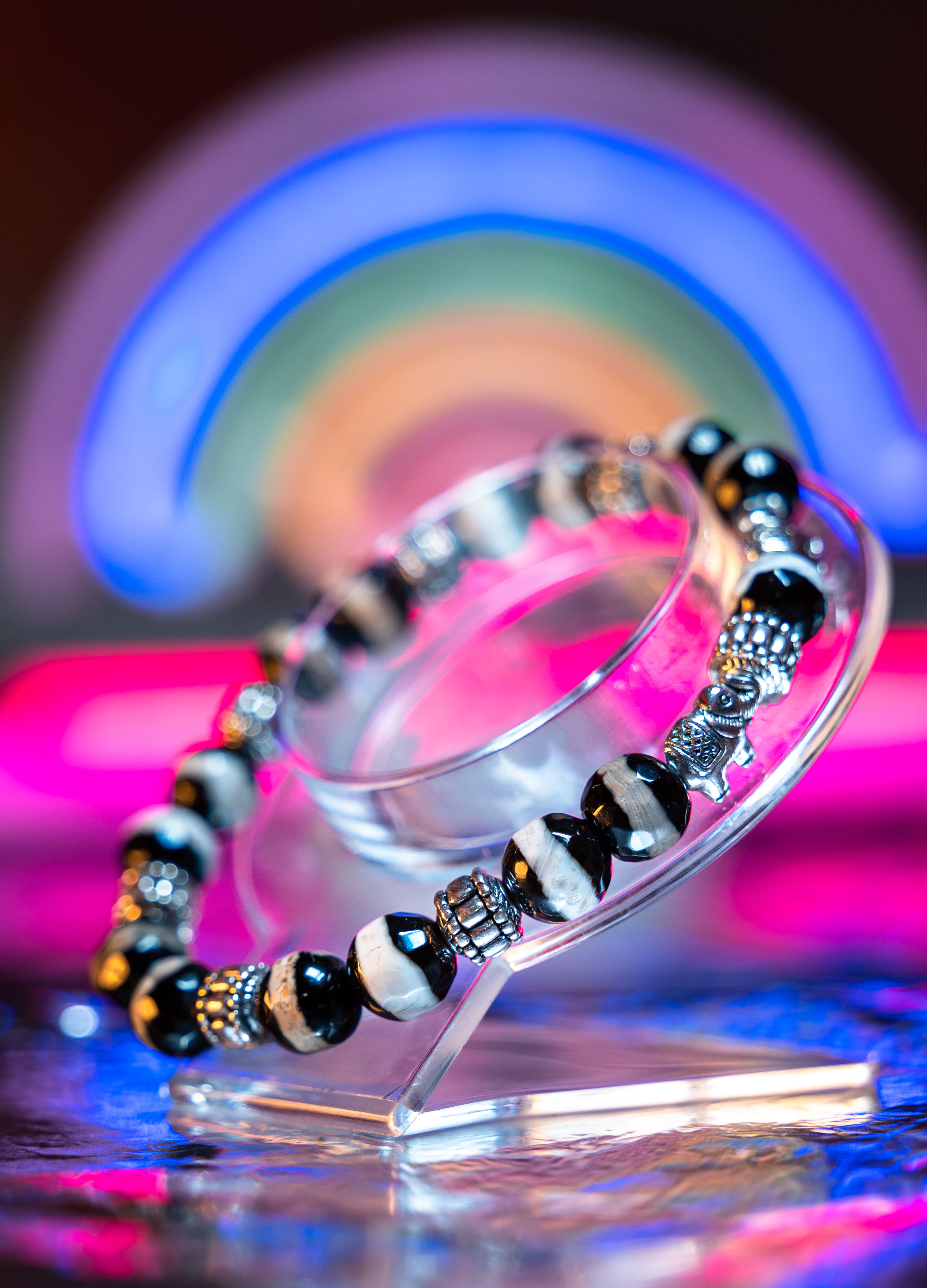 ONYX AGATE STRENGTH BRACELET