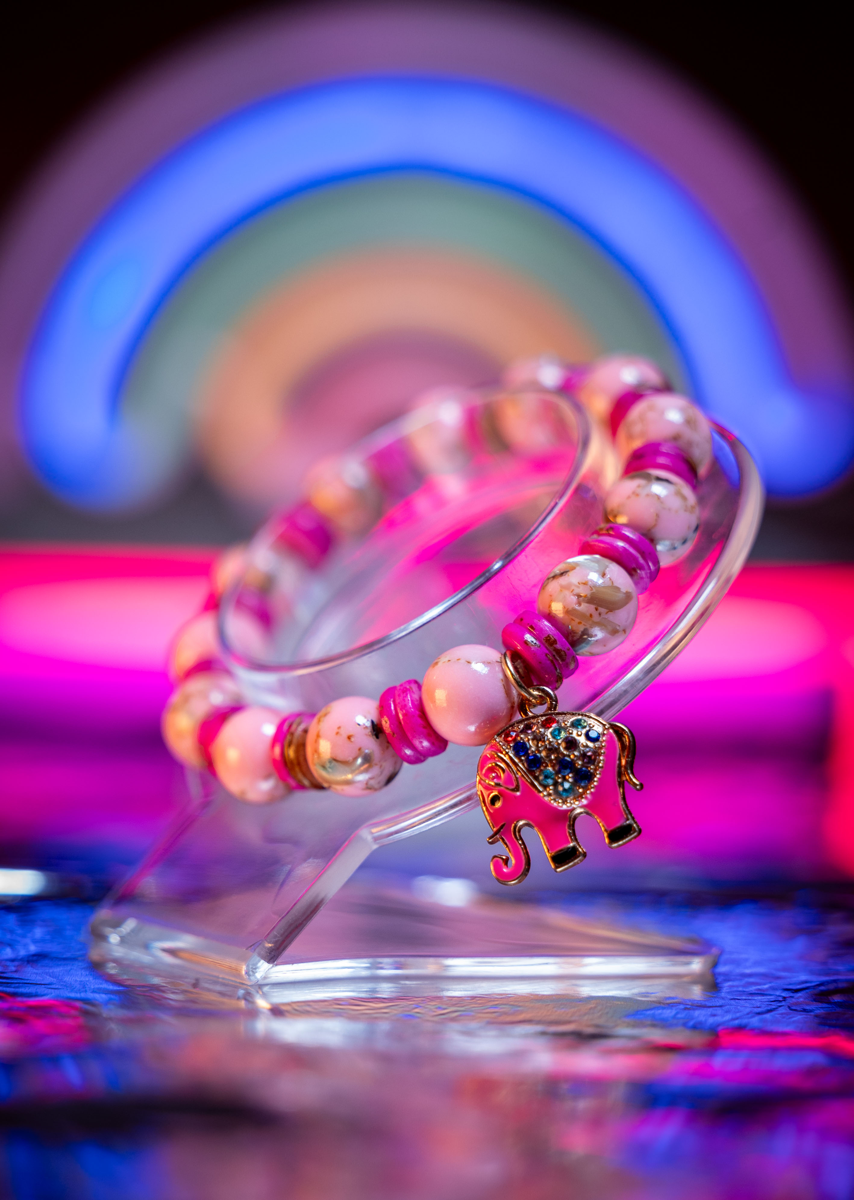 PINK ELEPHANT SHELL BRACELET