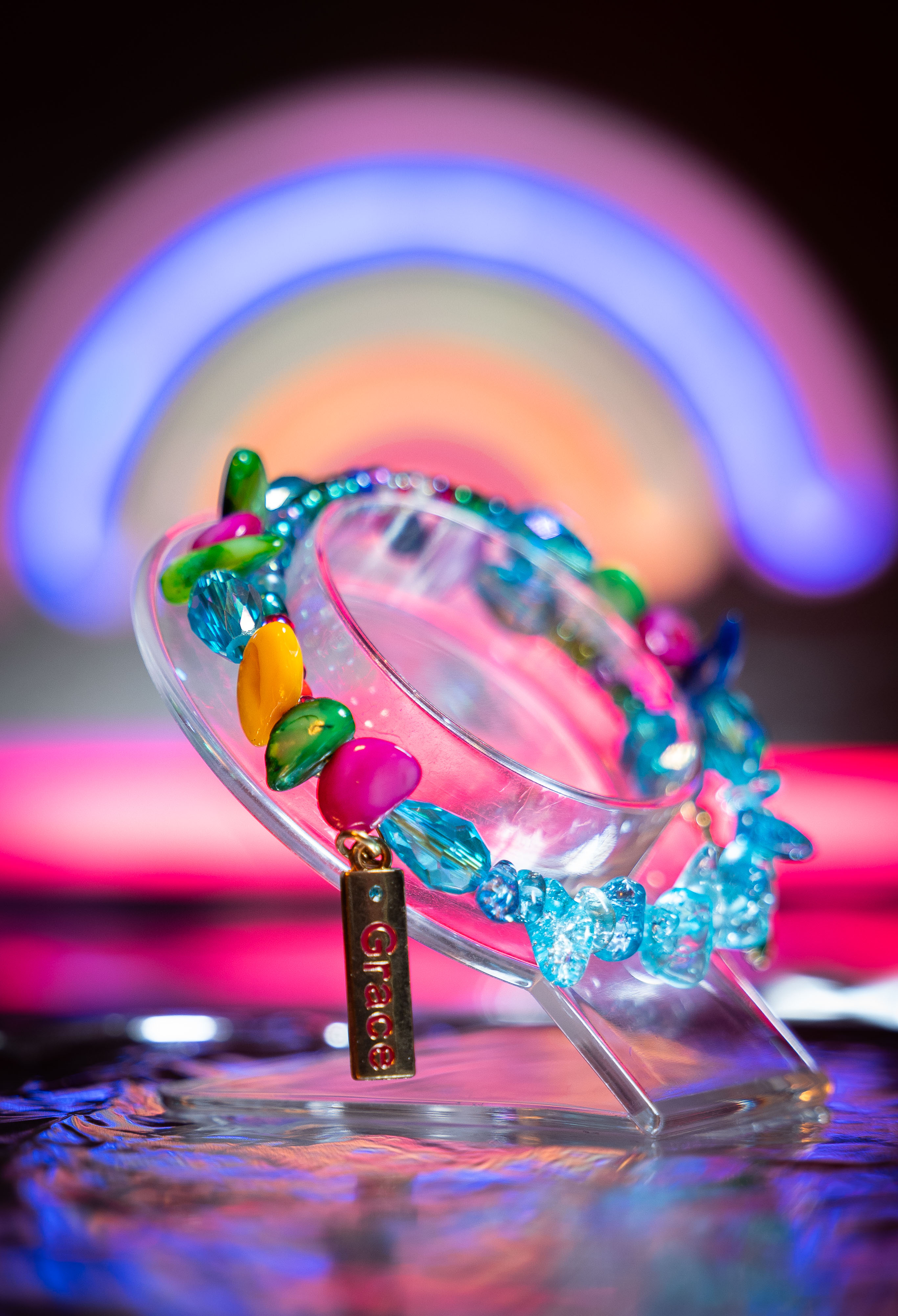 “GRACEFUL ESSENCE BRACELET”