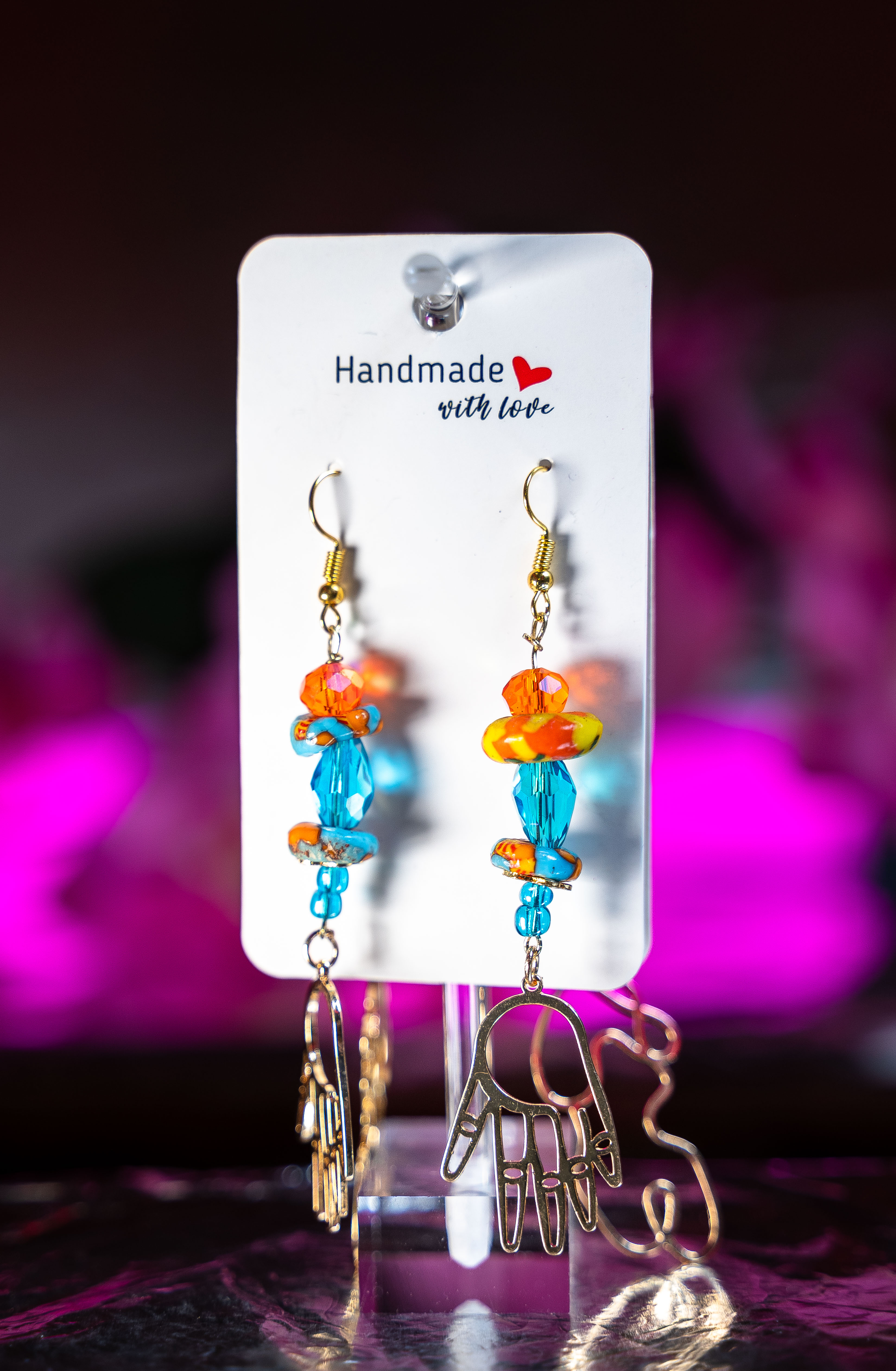 “VIBRANT HAND OF FORTUNE” EARRINGS