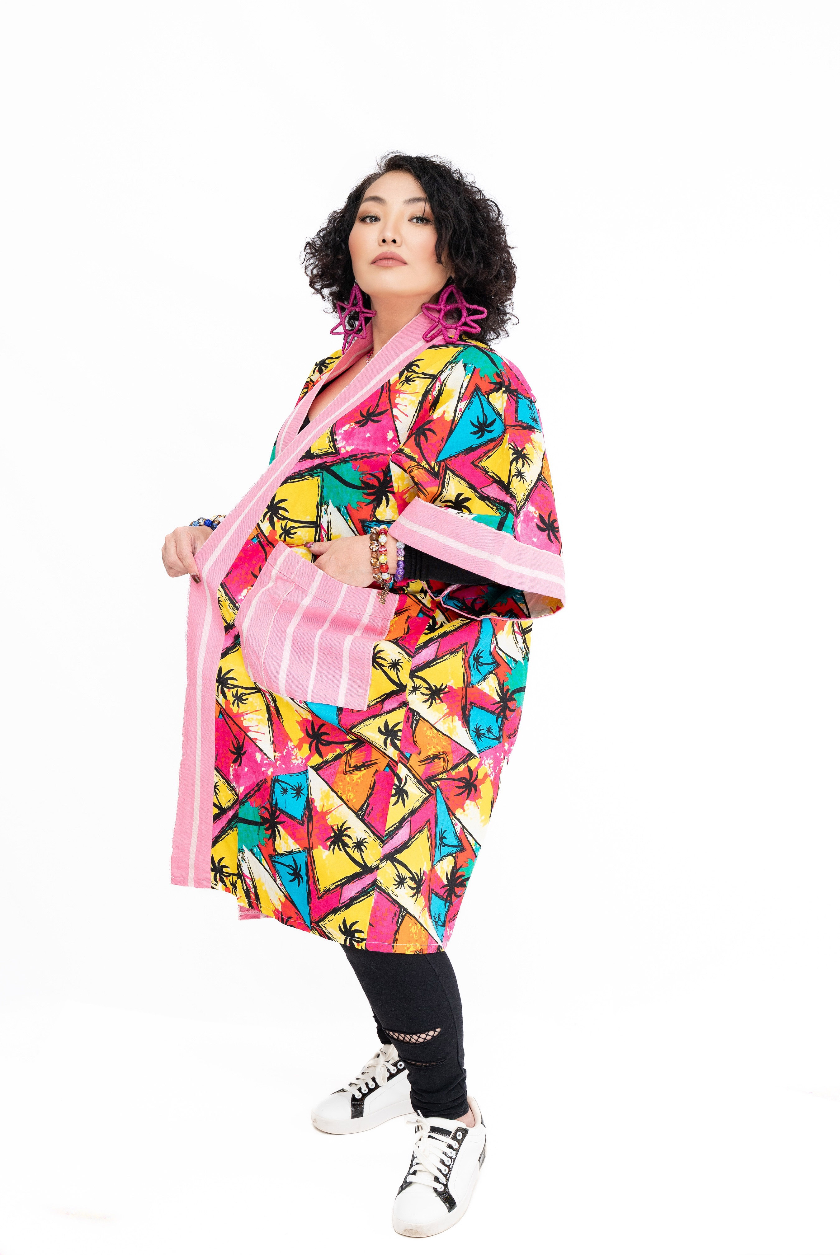 Naija Rich Luxe Kimono – Pink Pop Edition