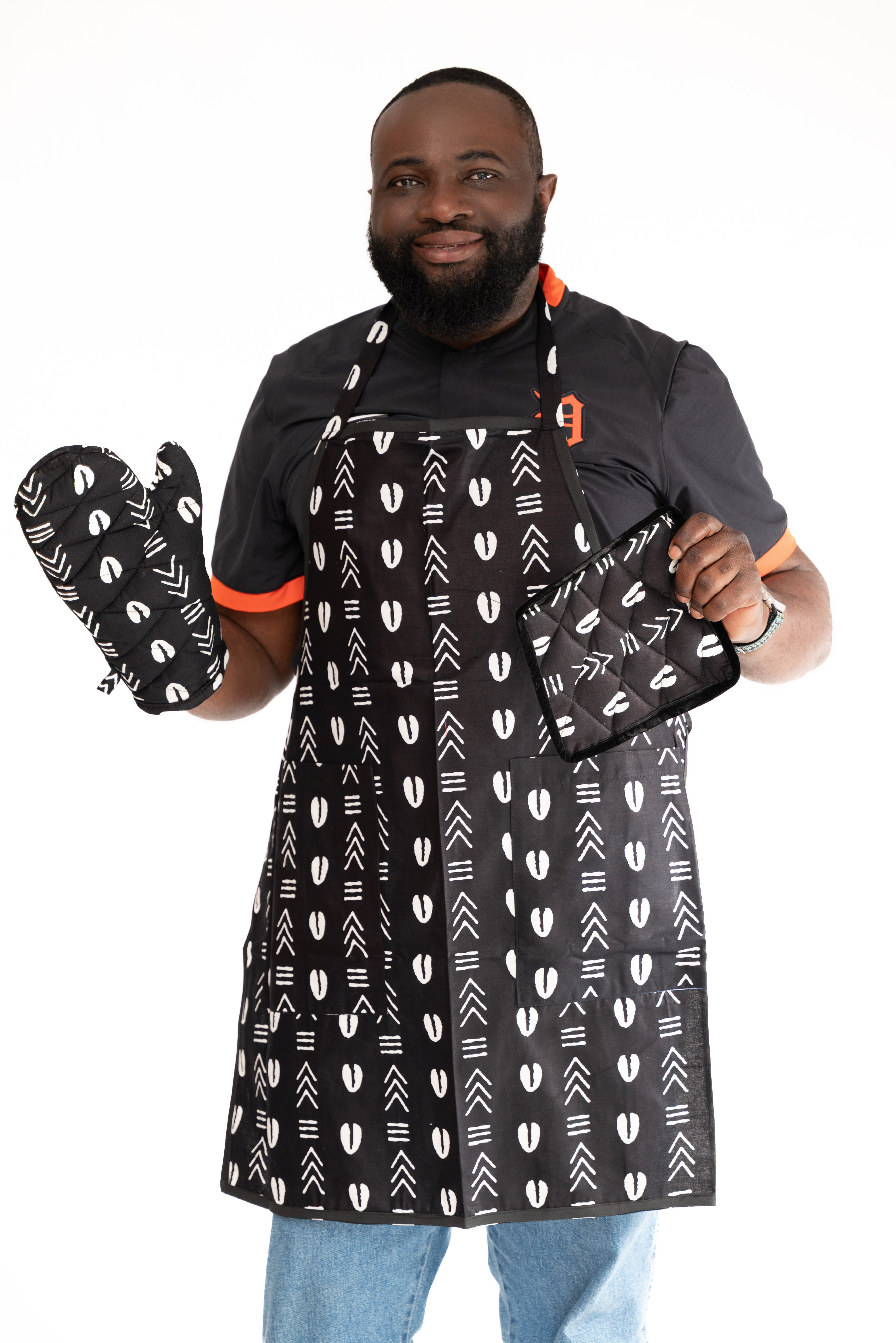 Bold & Beautiful Ankara Apron Set