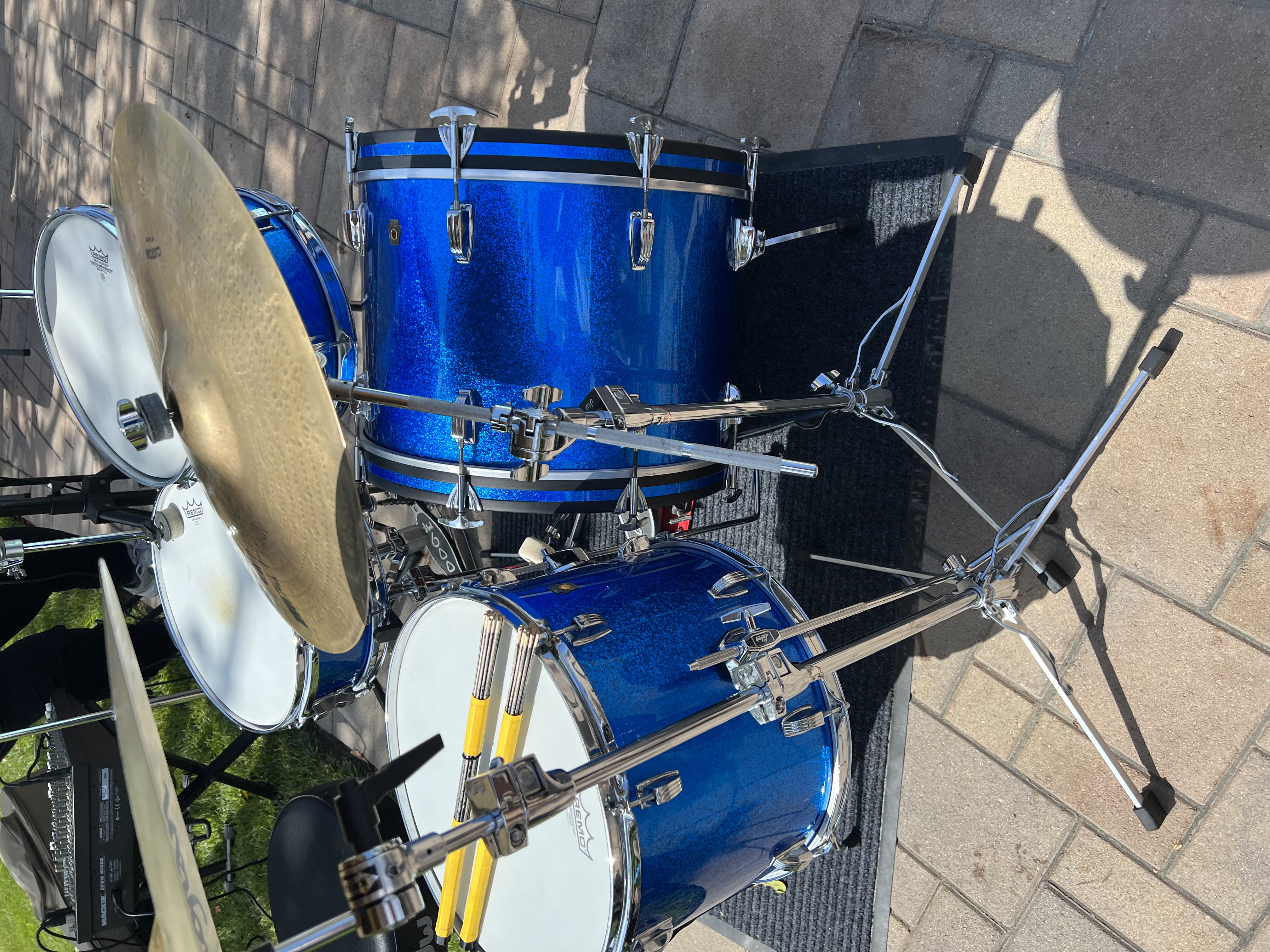 70's Ludwig 3-Ply Blue Sparkle Restoration