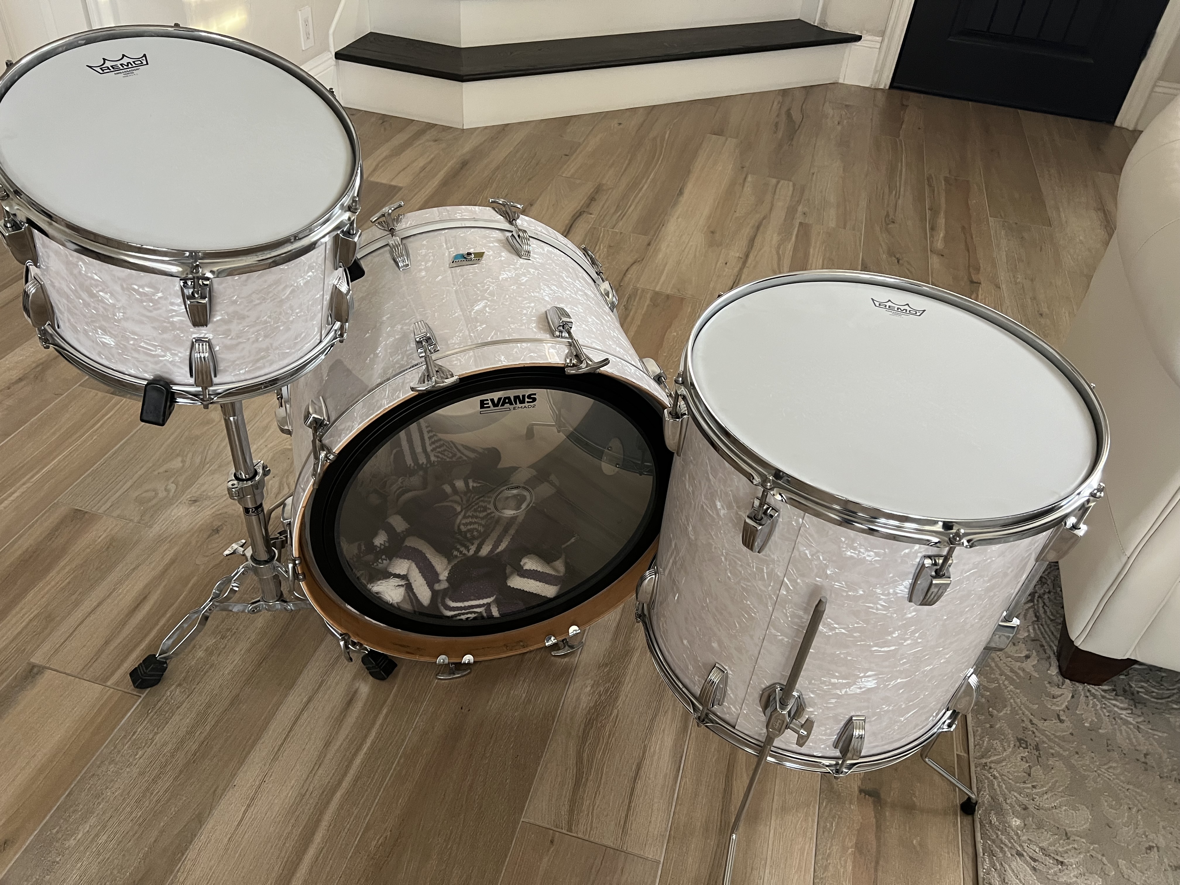 70's Ludwig White Marine Pearl Restoration