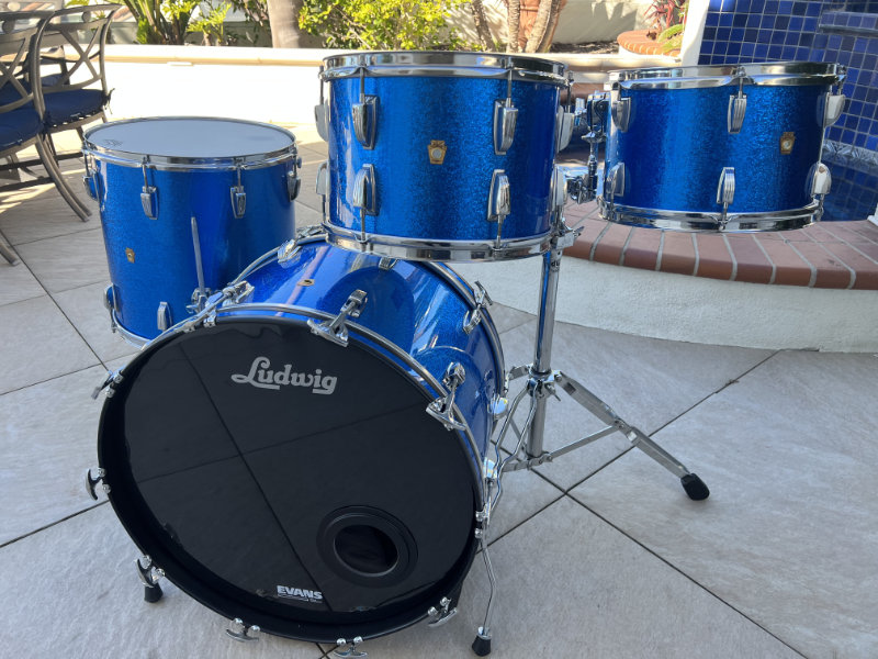 Ludwig 1962 3-Ply Blue Sparkle 4-Piece Restoration