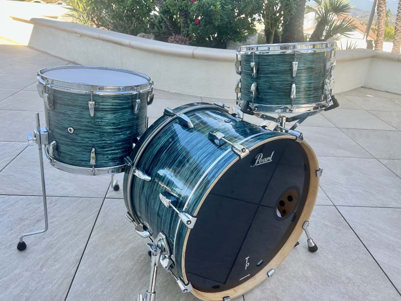 Pearl Blue/Green Oyster Maple Resto Mod
