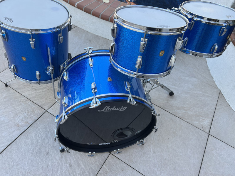 Ludwig 1962 3-Ply Blue Sparkle 4-Piece Restoration