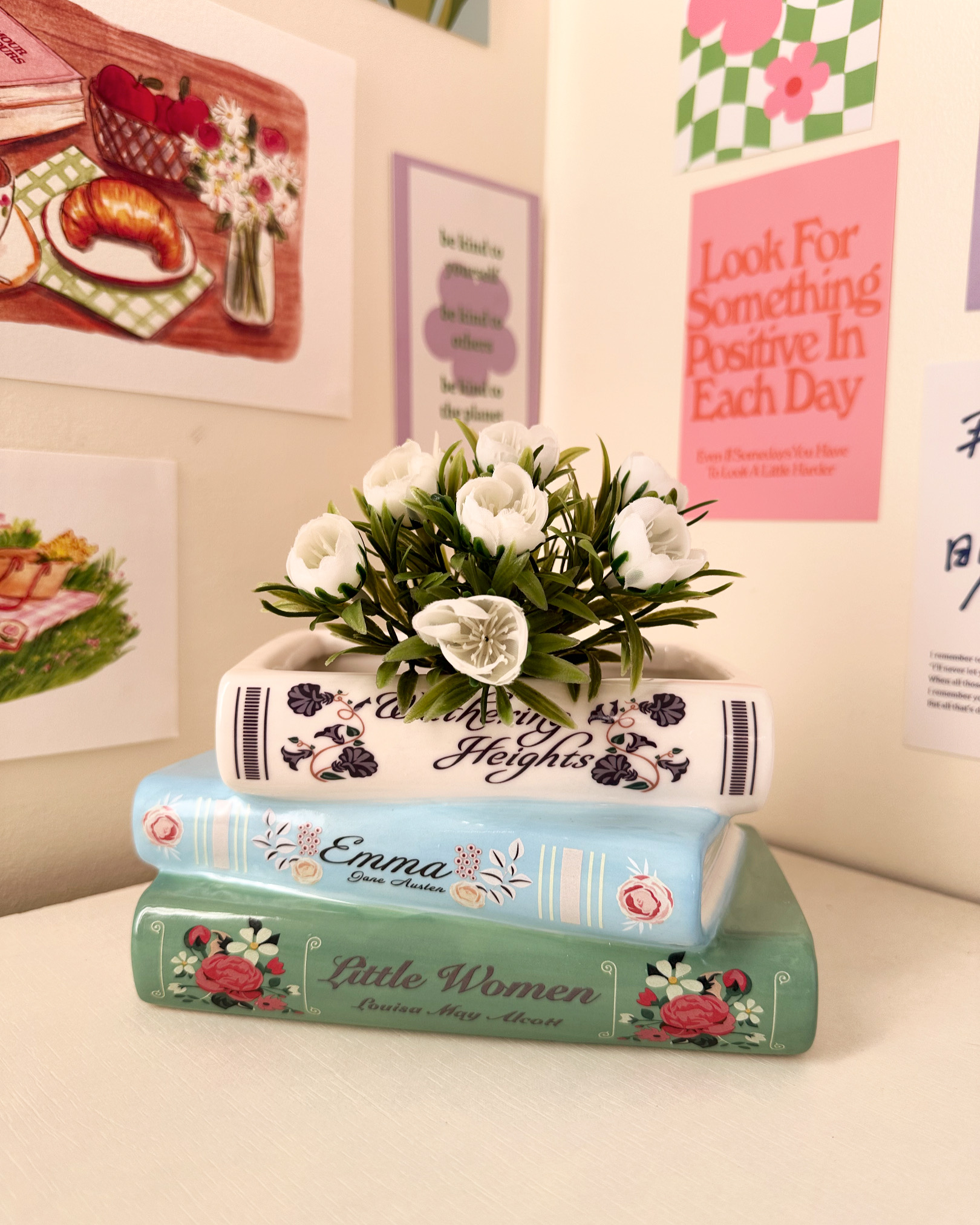 Pot pour plante livre 