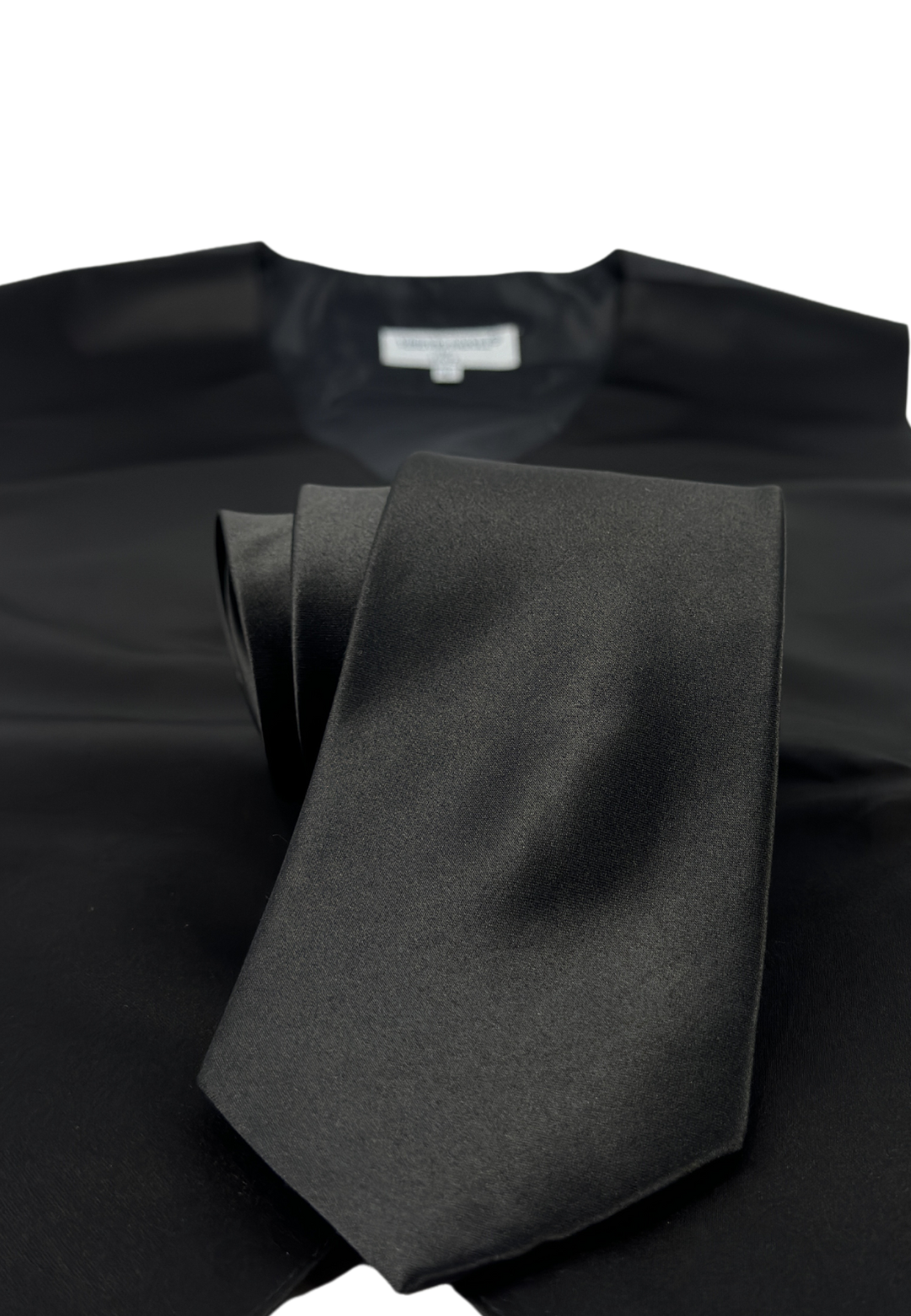 Vesuvio Napoli - Black Vest and Tie Set