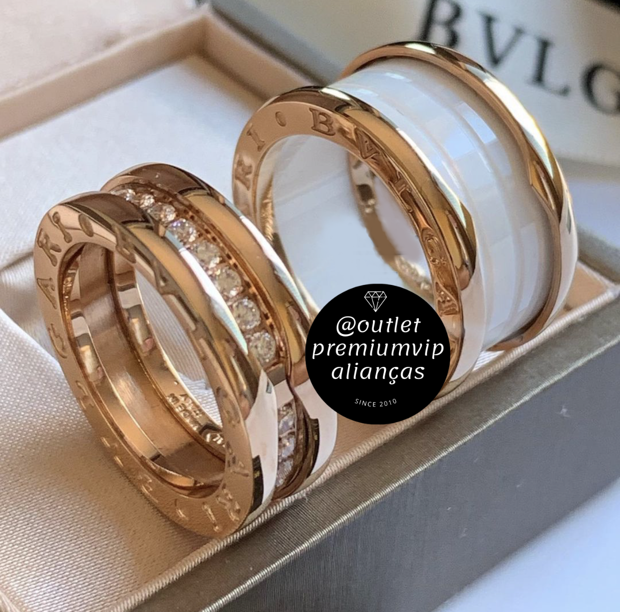 Aliança branca com rose 10mm com duplo banho em ouro 18k
