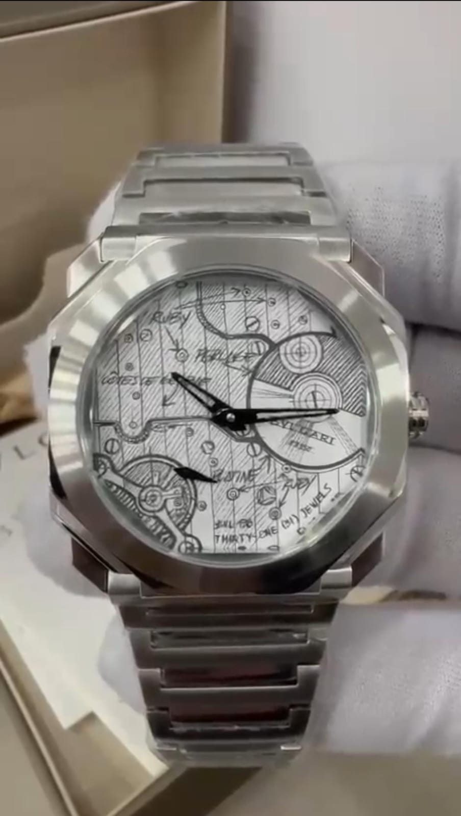 Relogio bvlgari Octo Finissimo 