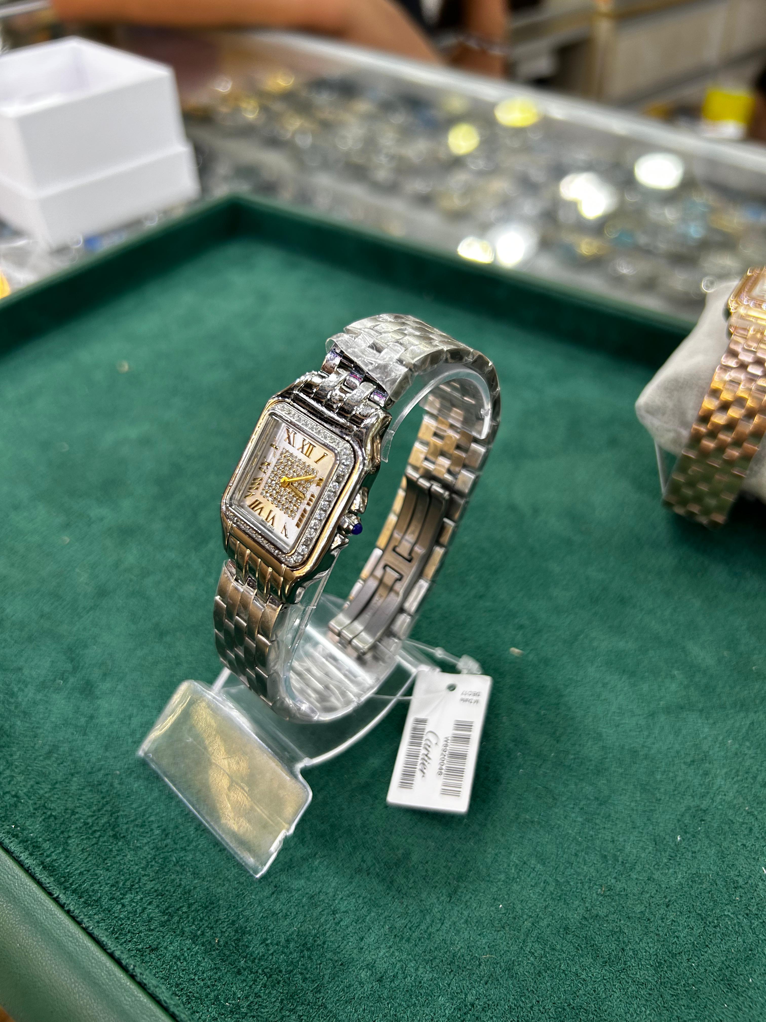 Relógio PANTHÈRE Cartier 