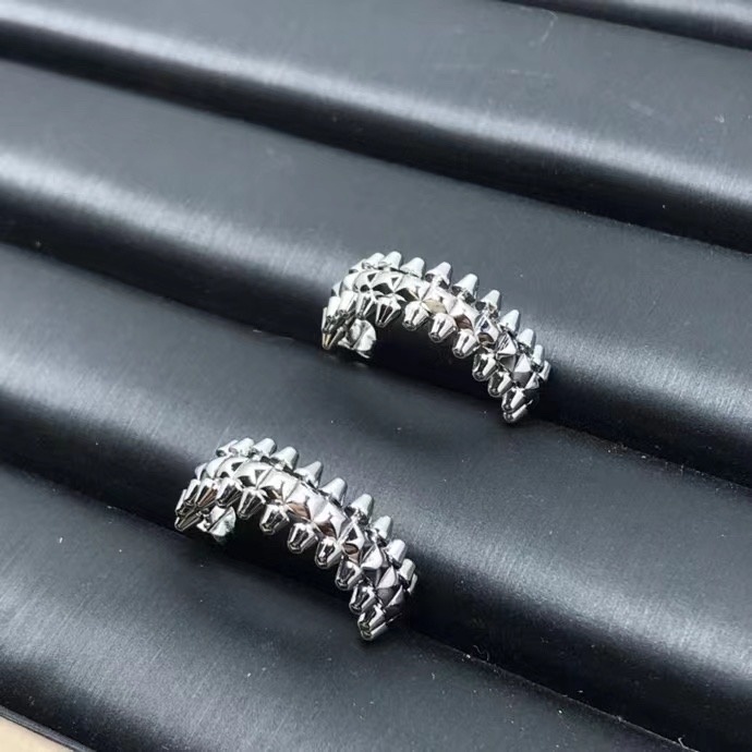 Brinco Cartier Clash