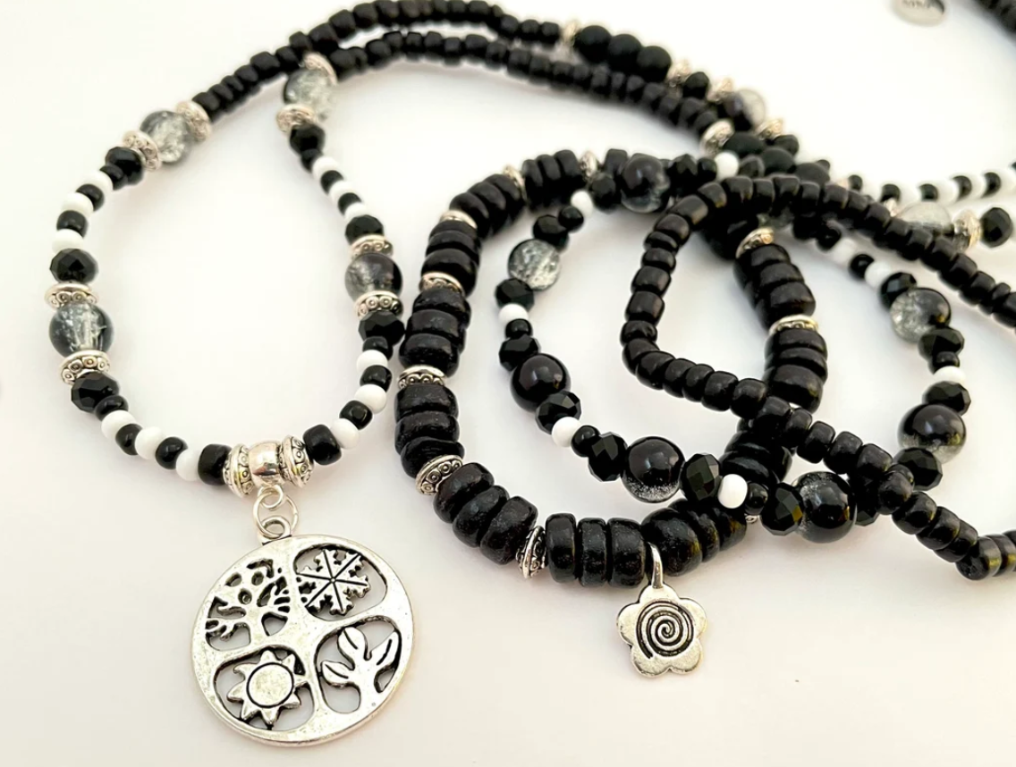 Black & White Season and Flower Necklace and 3 Matching Bracelets
