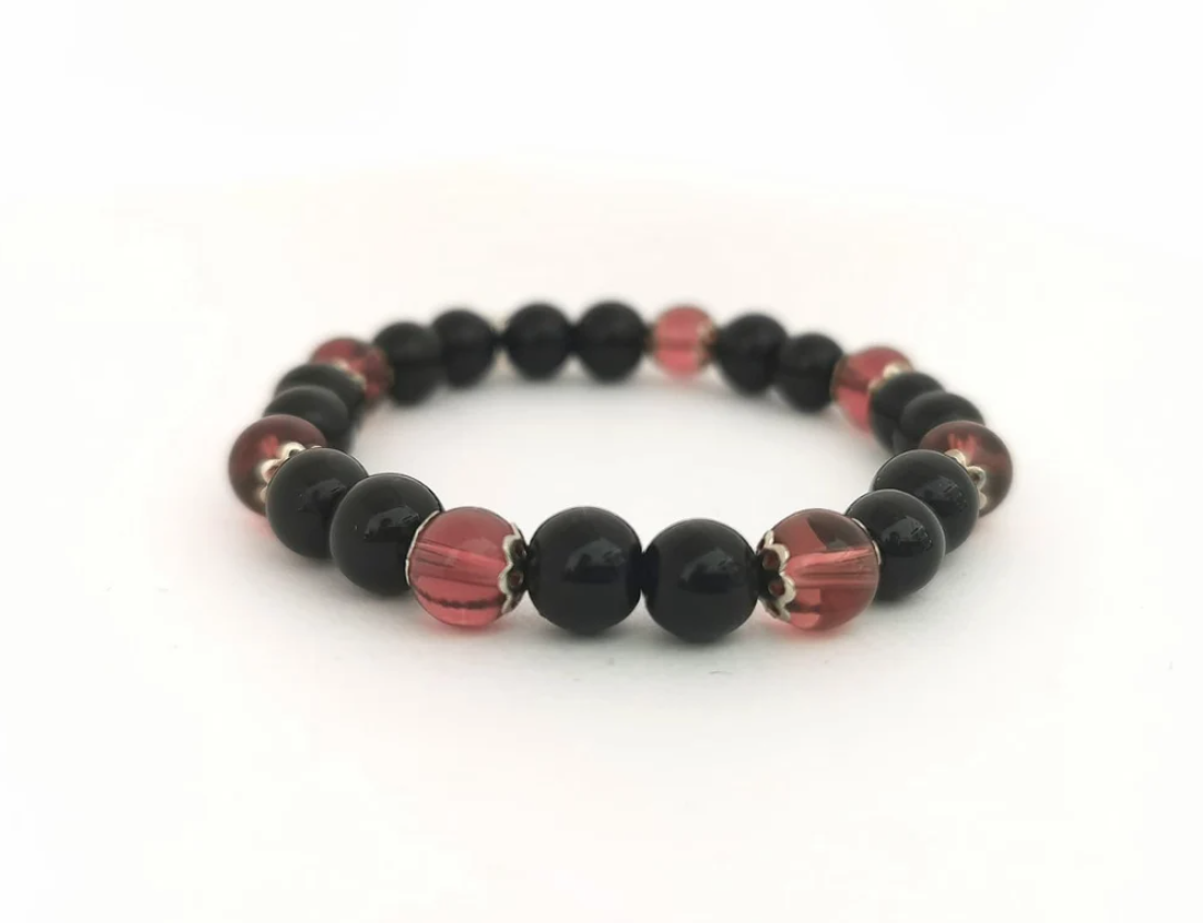 Black and Purple Glass Beaded Bracelet