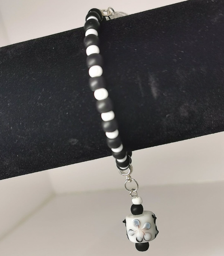 Black and White Dangling Charm Glass Lamp Work Bracelet