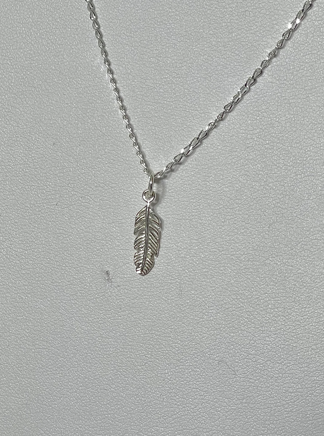 Dainty Sterling Silver Feather Charm Chain Necklace