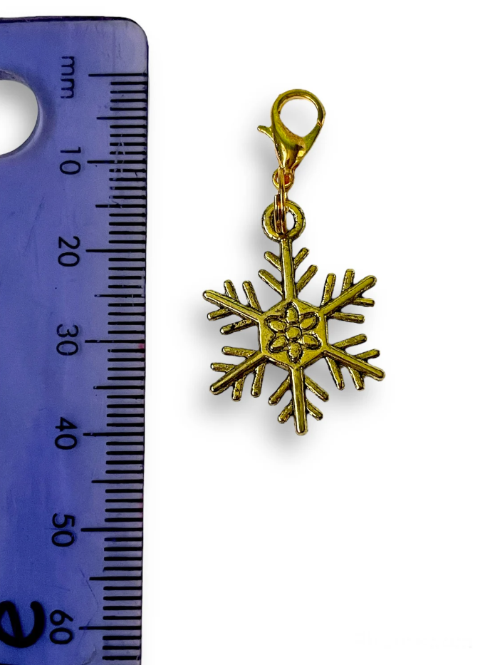 Gold Snowflake Charm Stitch Marker | Key Ring Addition |  Key Chain Addition | Charm Bracelet Addition