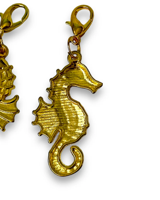 Golden Seahorse Stitch Marker | Key Chain or Key Ring Addition | Charm Bracelet Addition