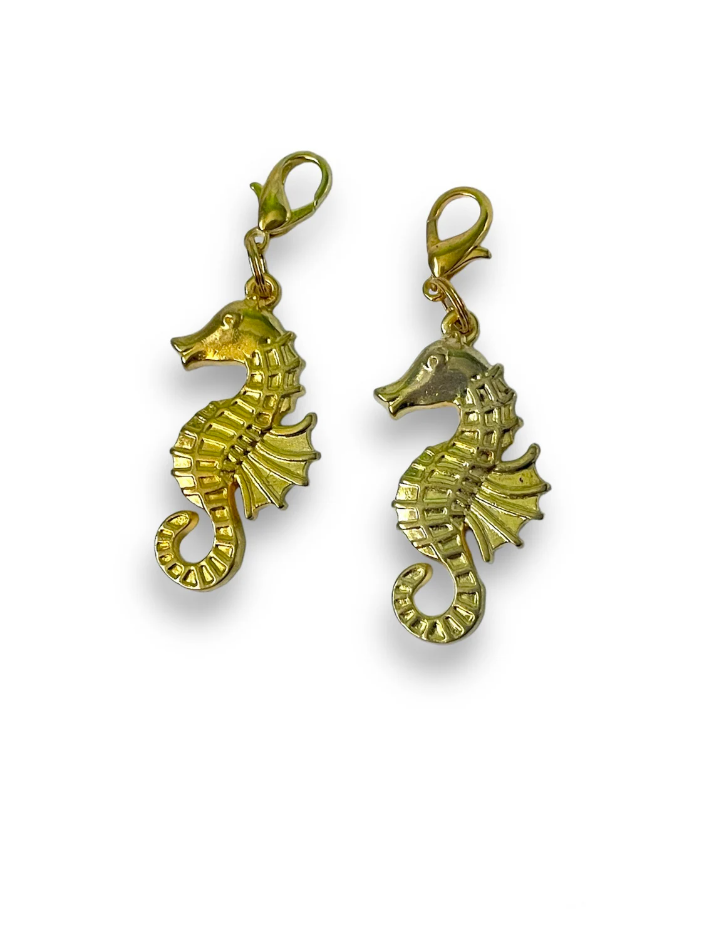 Golden Seahorse Stitch Marker | Key Chain or Key Ring Addition | Charm Bracelet Addition